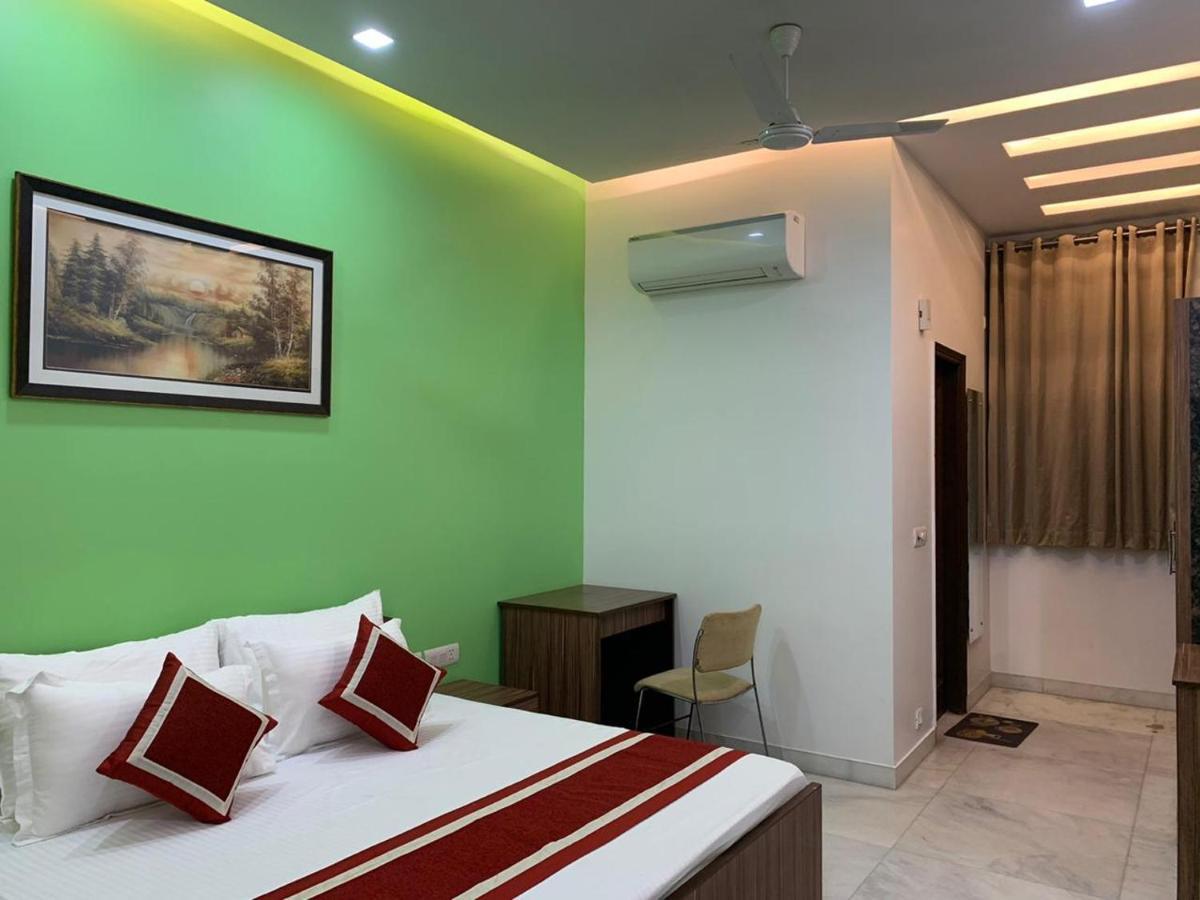 Peepal Tree Residency Bed & Breakfast New Delhi Bagian luar foto